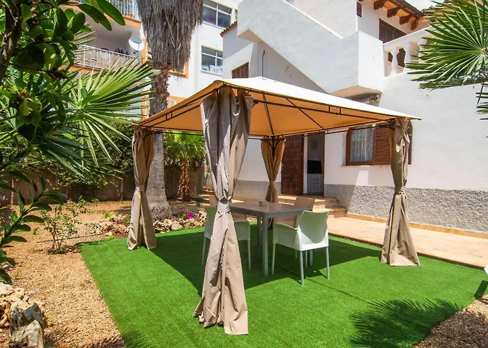 Casa Angela Iii Jardin