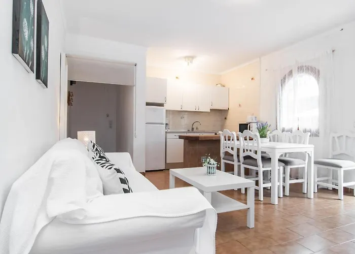 Casa Angela Iii Jardin Apartment