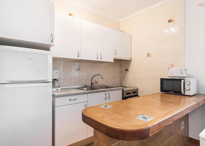 Casa Angela Iii Jardin *