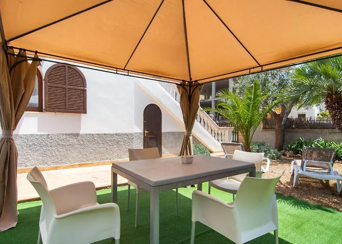 Casa Angela Iii Jardin Daire *